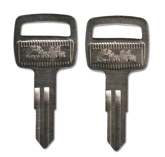 Key code 721-840 Mercury Marine replacement key pair, YH52 blank (front)